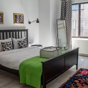  Appartamento Domus Old Town Retreat Cozy & Romania
