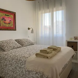 starhouse.hotels-lisbon-portugal.com/